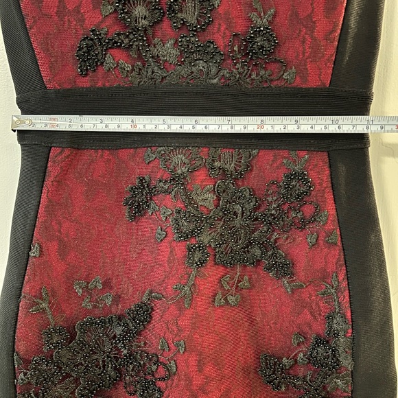 House of CB Akita bandage dress - Black and red with lace and beading - Size XS - Picture 6 of 10